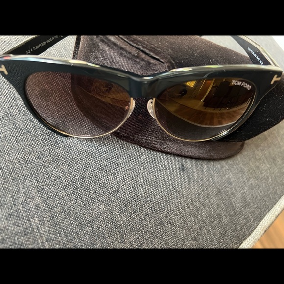 Tom Ford authentic - Picture 3 of 10